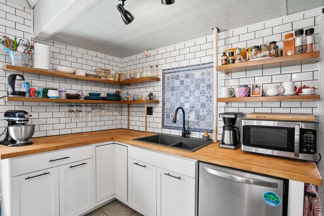 28 Penacook St, House other with 3 bedrooms, 2 bathrooms and null parking in Concord NH | Image 21