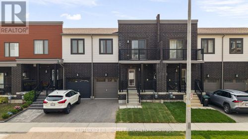 24 Brown Bear St, Barrie, ON, L9J0H8 | Card Image
