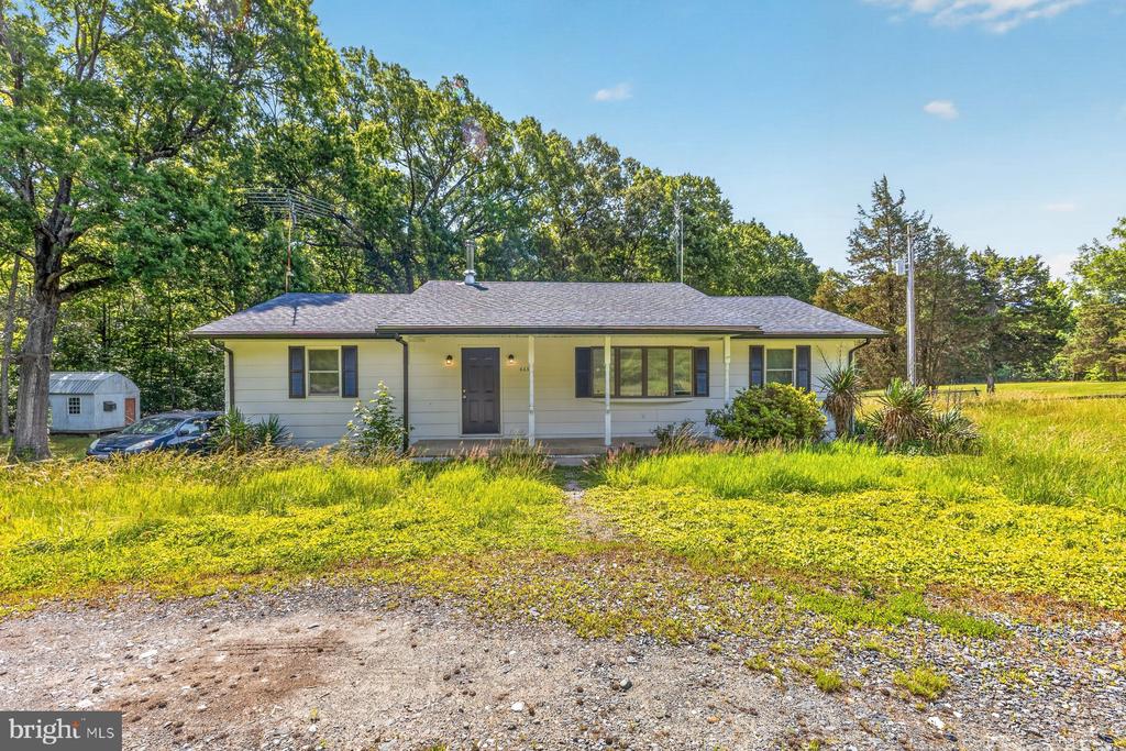 Residential in INDIAN HEAD 2