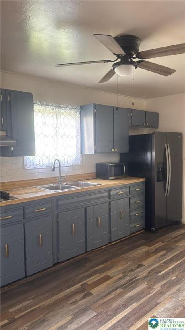 838 E Patterson St, House other with 2 bedrooms, 1 bathrooms and null parking in Lansford PA | Image 15