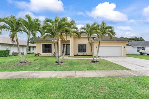 123 Bilbao St, Royal Palm Beach, FL, 33411-1310 | Card Image