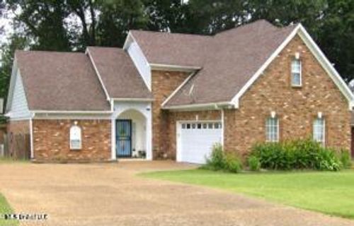 4335 Shiney Point Cv, Southaven, MS, 38672-6697 | Card Image
