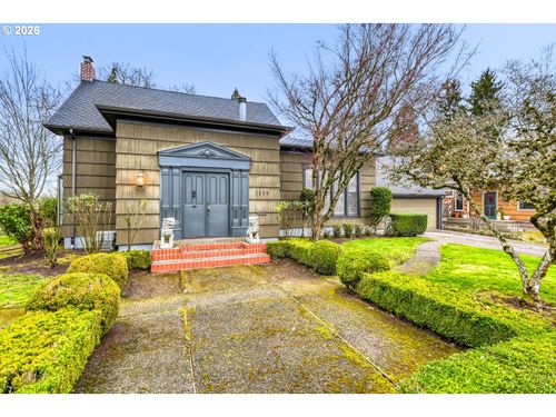 1335 Se Knight St, Portland, OR, 97202-5246 | Card Image