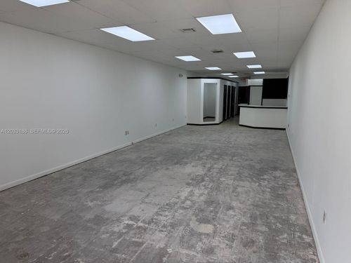 8618 Nw 44th St, Sunrise, FL, 33351 | Card Image