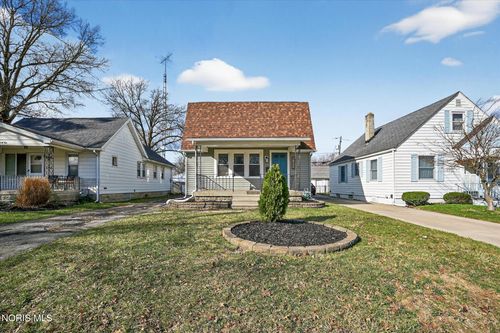2820 Claredale Rd, Toledo, OH, 43613-3229 | Card Image