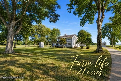 12911 Star Landing Rd W, Lake Cormorant, MS, 38641-8400 | Card Image