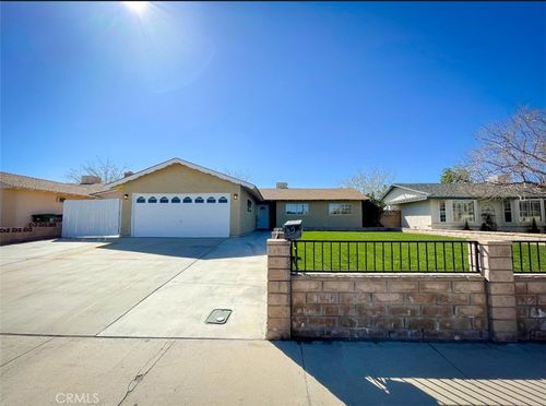 429 Peg St, Ridgecrest, CA, 93555 | Card Image