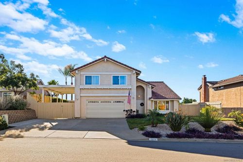 9464 Telkaif St, Lakeside, CA, 92040-5831 | Card Image