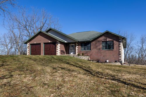 13737 Hillside Rd, BROWNSVILLE, MN, 55919-5900 | Card Image