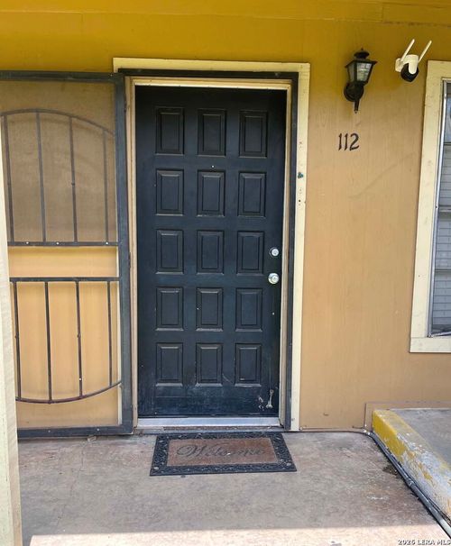 112-911 Vance Jackson Rd, San Antonio, TX, 78201-2733 | Card Image