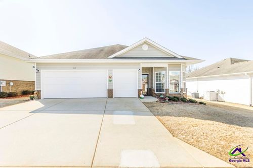 315 Pebble Beach Dr, Perry, GA, 31069-4523 | Card Image