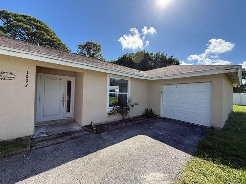 1997 Se Burgundy Ln, Port St Lucie, FL, 34952-8812 | Card Image