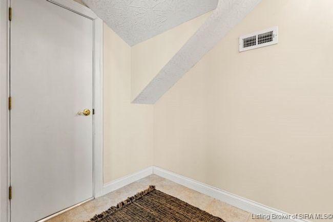 126 Magnolia Dr, Condo with 2 bedrooms, 2 bathrooms and null parking in Scottsburg IN | Image 32