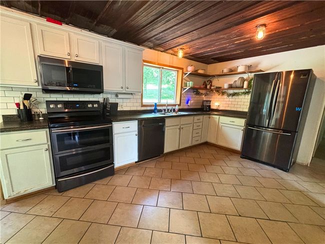 1420 Mckinley Rd, House other with 2 bedrooms, 1 bathrooms and null parking in Eau Claire WI | Image 4