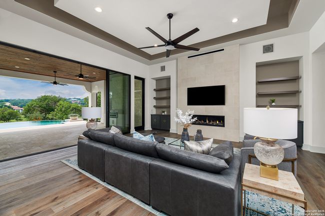 3728 Clubs Dr, House other with 4 bedrooms, 5 bathrooms and null parking in Boerne TX | Image 7