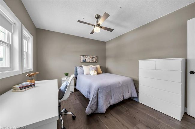 11 Sundial Cres, House other with 5 bedrooms, 3 bathrooms and 6 parking in Dundas ON | Image 23