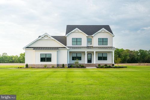 22430 Hummingbird Rd, ELLENDALE, DE, 19941-2602 | Card Image