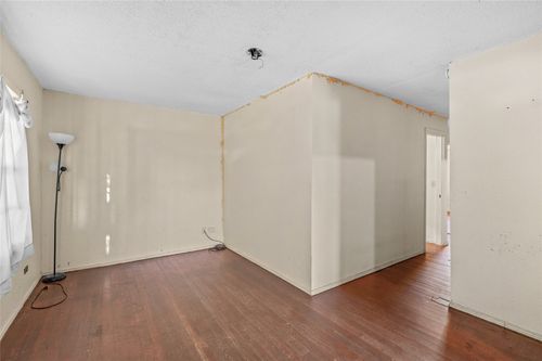 601 Dubois St, Denison, TX, 75020-7904 | Card Image