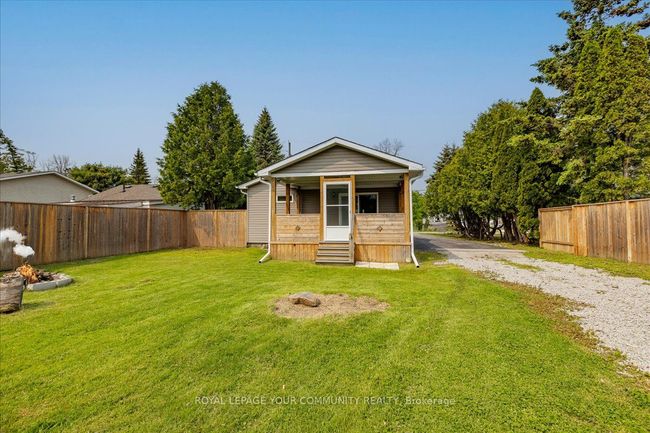 109 Maple Ave, House other with 2 bedrooms, 2 bathrooms and 6 parking in Sutton West ON | Image 28
