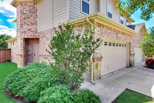 377 Orbit Dr, Lavon, TX, 75166-1871 | Card Image