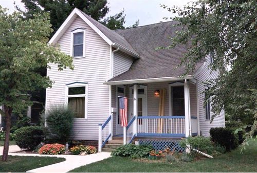 55 E Park St, Westerville, OH, 43081-2301 | Card Image