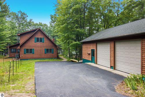 4620 N Indian Lake Road, Traverse City, MI, 49696 | Card Image