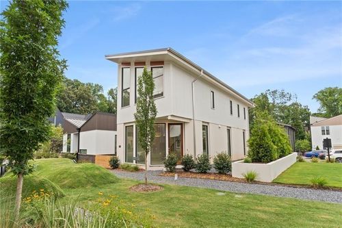 370 2nd St, Fayetteville, GA, 30214-4610 | Card Image