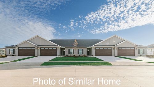 461 N 2nd Avenue, Eldridge, IA, 52748 | Card Image