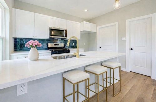 8361 Tate St, Houston, TX, 77028-5533 | Card Image