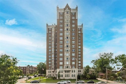 401-625 S Skinker Boulevard, St Louis, MO, 63105 | Card Image