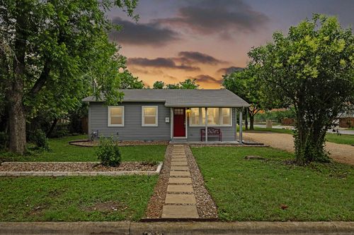 606 E 19th St, Georgetown, TX, 78626-8041 | Card Image