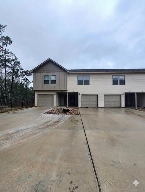 unit-104-5670 Shadowbend Circle, Lumberton, TX, 77657 | Card Image