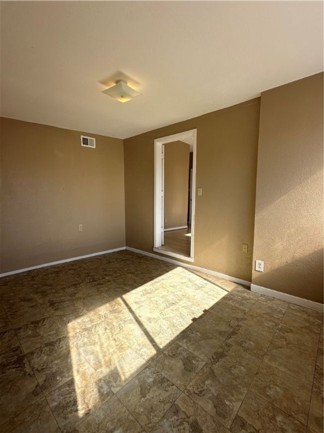 A - 616 Hall St, House attached with 4 bedrooms, 2 bathrooms and null parking in Sinton TX | Image 28