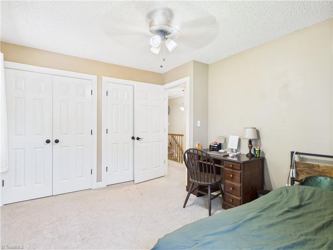 All the bedrooms feature double closets. | Image 25