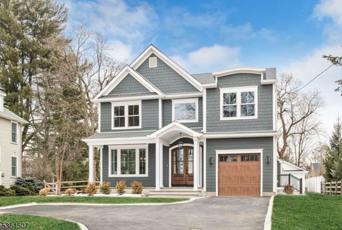 179 Ridgedale Ave, Madison, NJ, 07940-1221 | Card Image