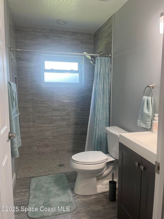 5845 Garretts Rd, House other with 2 bedrooms, 2 bathrooms and null parking in Sebastian FL | Image 27