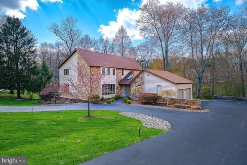 112 Cove Ln, MEDIA, PA, 19063-1822 | Card Image