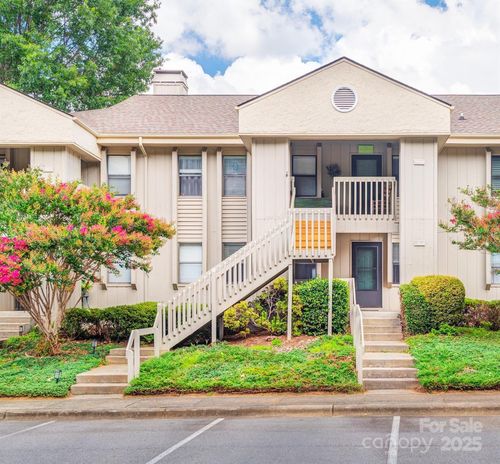 1103 Abbey Cir, Asheville, NC, 28805-3409 | Card Image