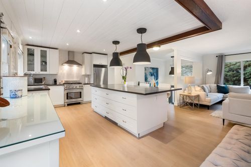 5802 Angus Pl, Surrey, BC, V3S4W5 | Card Image