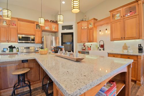 656 S Bullion Canyon Rd, Marysvale, UT, 84750-7717 | Card Image