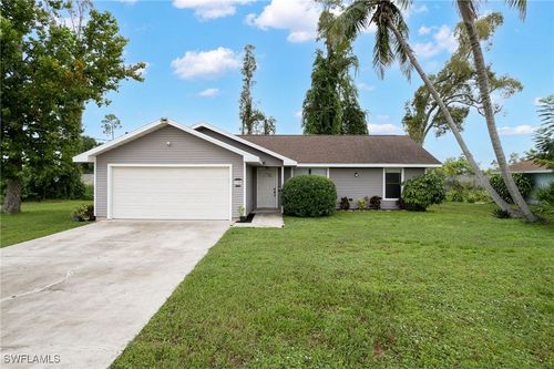 17208 Phlox Dr, FORT MYERS, FL, 33967-2517 | Card Image
