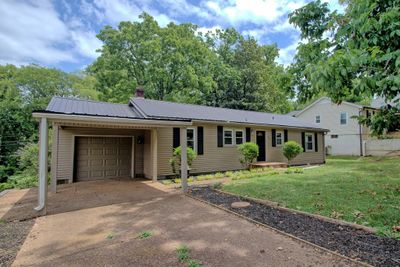 1052 Rolling Fields Cir, House other with 2 bedrooms, 2 bathrooms and 2 parking in Columbia TN | Image 2