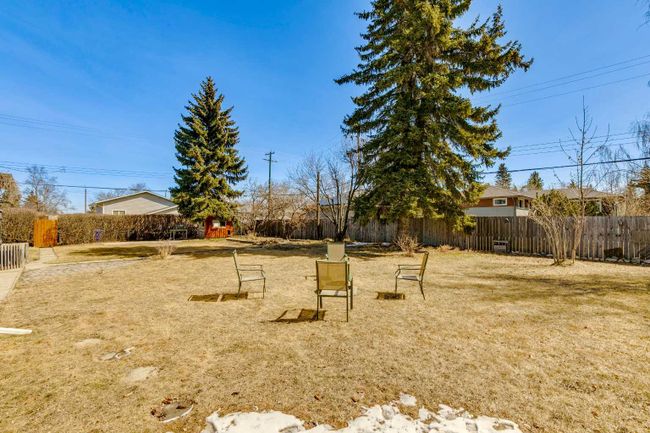 5113 56 Avenue, Home with 6 bedrooms, 3 bathrooms and 4 parking in Olds AB | Image 31