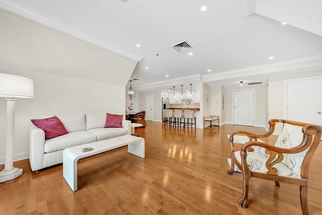 UNIT-404 - 95 Conant St, Condo with 3 bedrooms, 2 bathrooms and null parking in Concord MA | Image 5