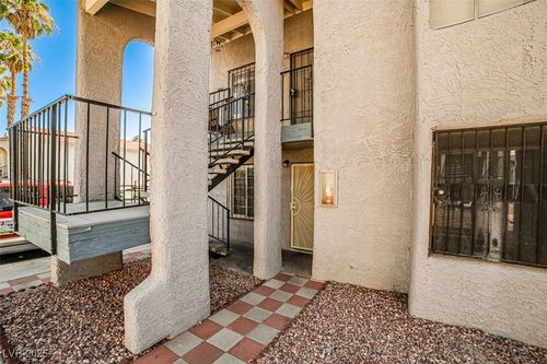 apt-b-4718 Elk Springs Ave, Las Vegas, NV, 89103-1521 | Card Image