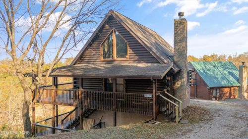 68-2026 Bill Flagle Way, Sevierville, TN, 37876-8106 | Card Image