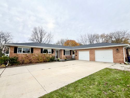 0N972 Shade Tree Lane, Maple Park, IL, 60151 | Card Image