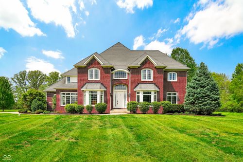 10158 Sanctuary Dr, Brownsburg, IN, 46112-7610 | Card Image