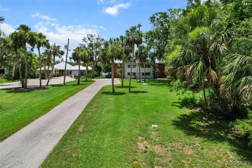 2-10684 W Halls River Rd, Homosassa, FL, 34448-3417 | Card Image