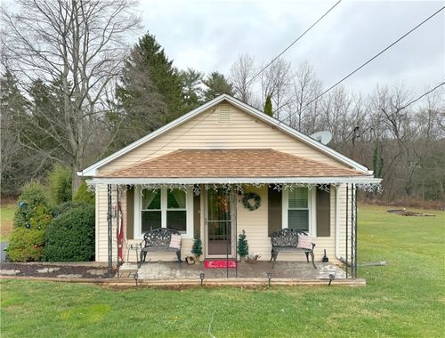 45 Bock Ln, Economy, PA, 15005 | Card Image